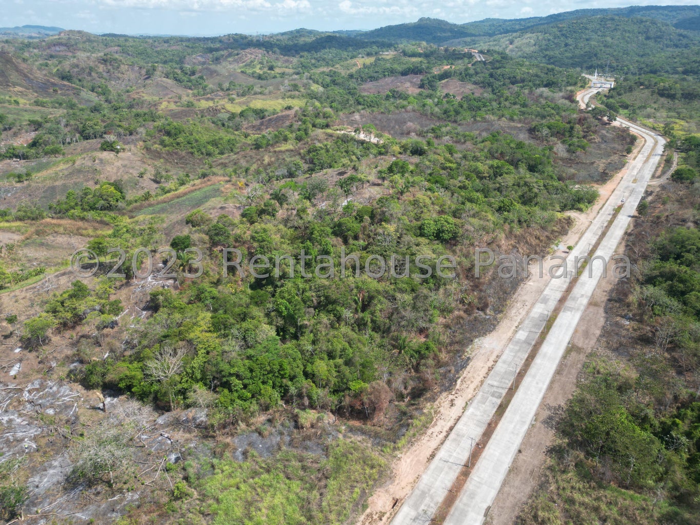 Commercial Property for Sale in Corregimiento Ernesto Córdoba Panamá Province